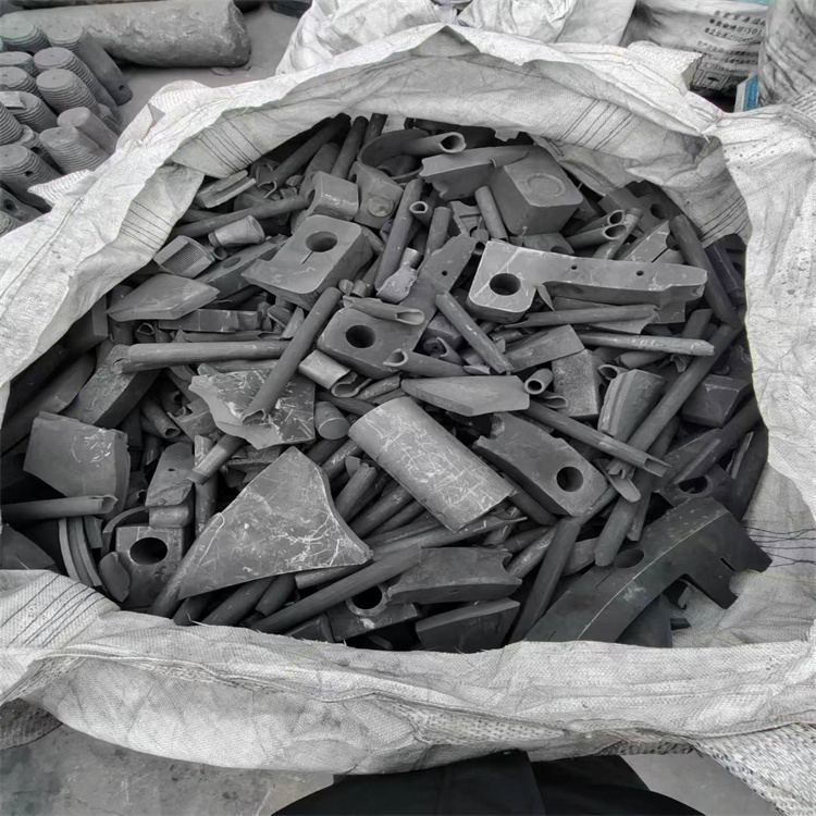 云南回收廢舊石墨制品行情